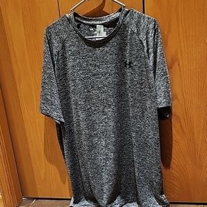 Under Armour Black Heather Short Sleeve Tee